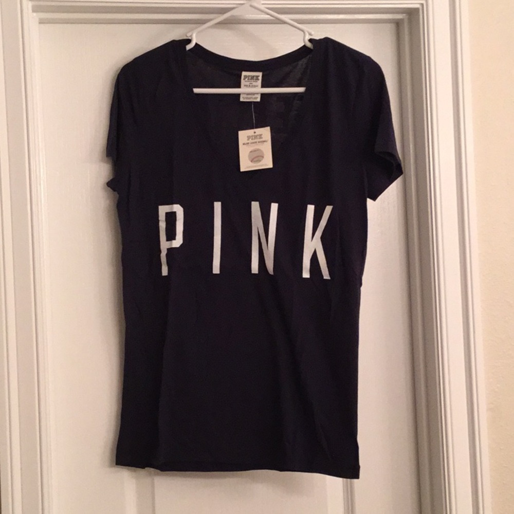 NWT V-Neck Blue NY Yankees Tee